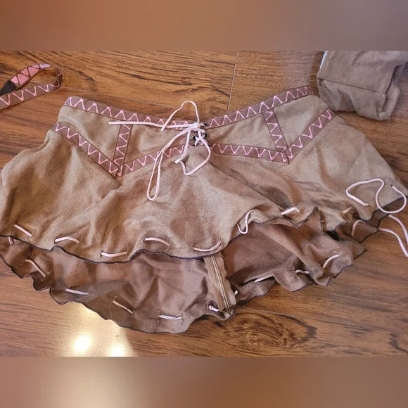 Leg Avenue Sexy Indian Princess Costume Size Small - Picture 3 of 7